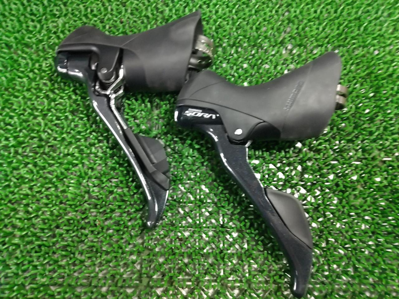 SHIMANO ST-R3000 SORA 2x9s STIレバー 左右セット | シフトレバーを 