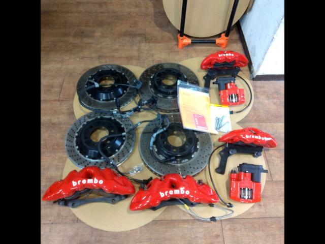 Brembo
GTBM
8POT
&amp;
Bremb
4POT
&amp;
HRD Electric Parking Caliper for Land Cruiser 300
FJA300W/VJA300W
