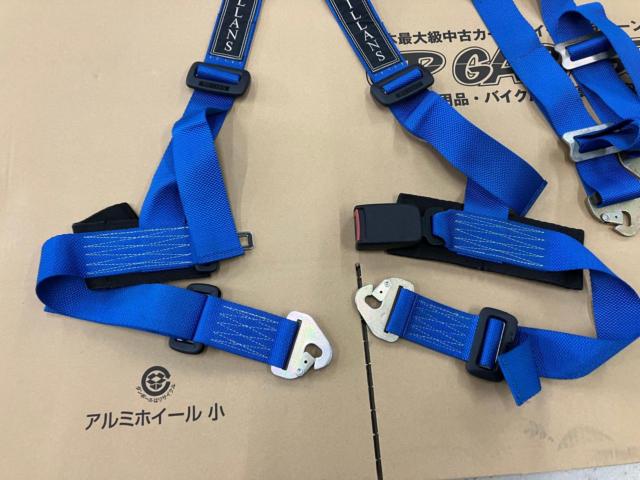 WILLANS】4点式 2インチシートベルト | やや傷や汚れあり | アップ 