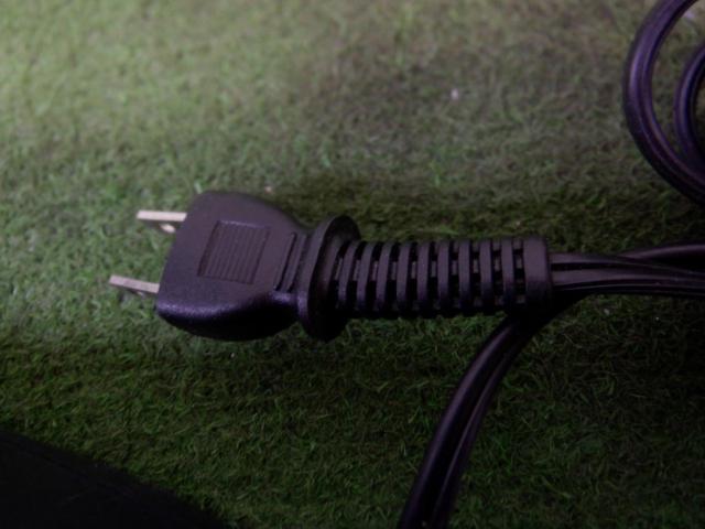 〇値下げしました!!【WG】BOSCH バッテリー充電器