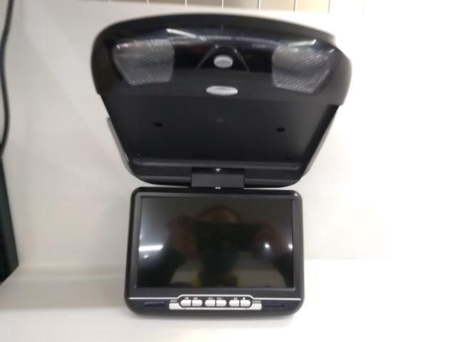 0 price cut Manufacturer unknown
Flip-down monitor integrated DVD player