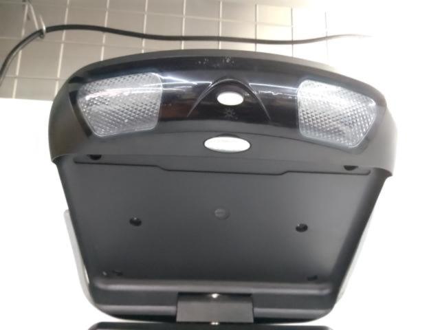 0 price cut Manufacturer unknown
Flip-down monitor integrated DVD player