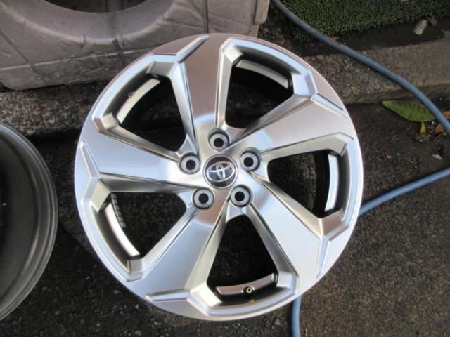 トヨタ純正】 RAV4 純正ホイール | 目立った傷や汚れ無し | アップ 