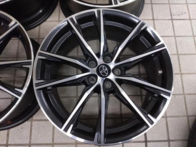 トヨタ純正】 86(ZN6)後期アルミホイール | 目立った傷や汚れ無し 