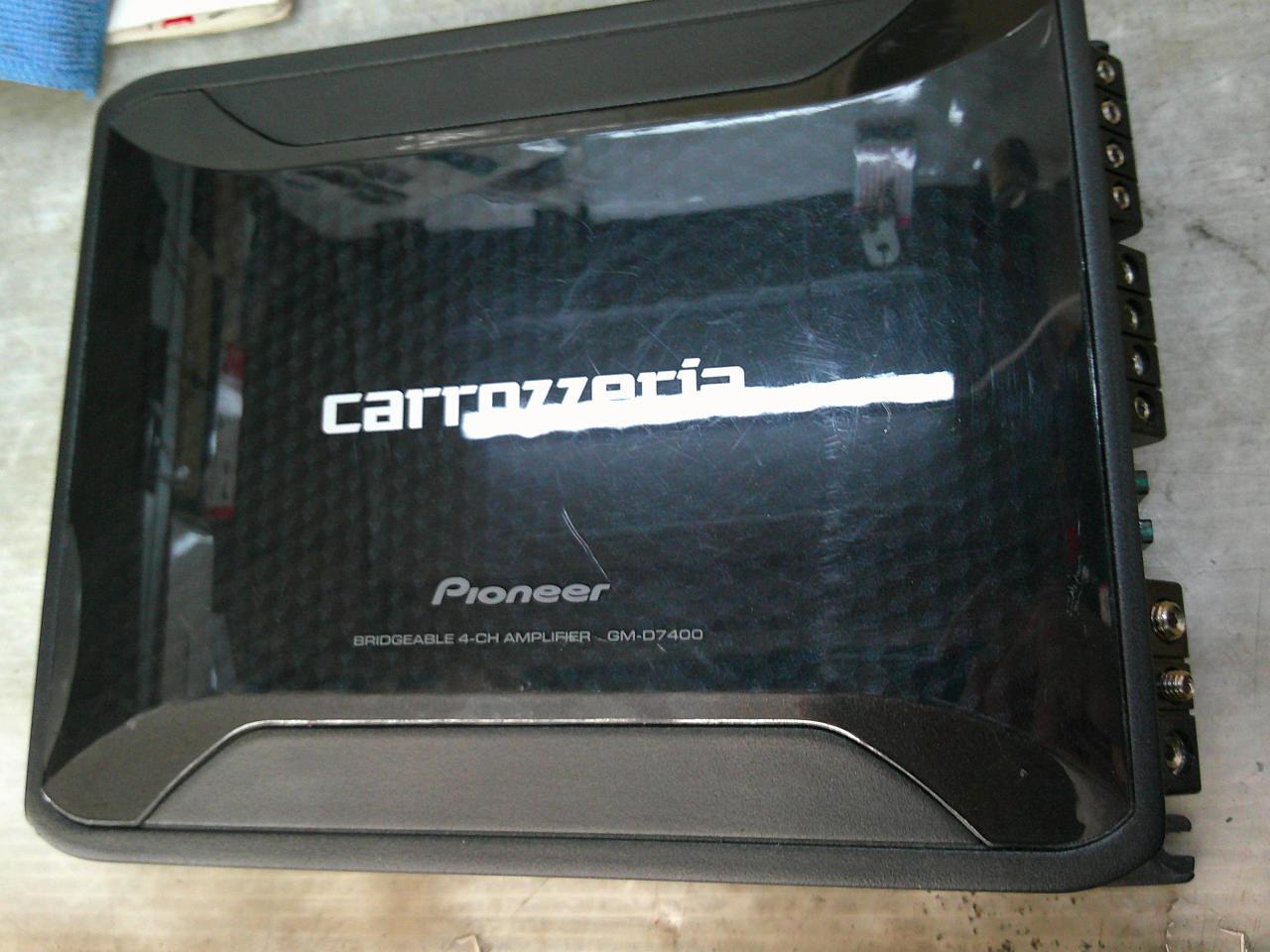 carrozzeria】GM-D7400 4chパワーアンプ | やや傷や汚れあり | アップ 