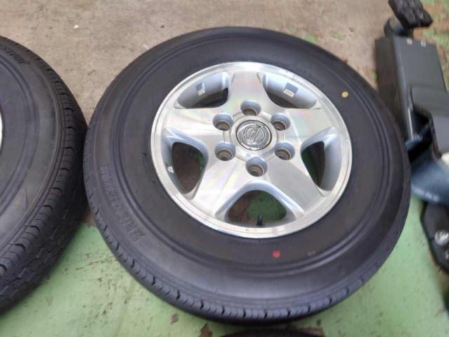 日産 キャラバン/E25純正ホイール + BRIDGESTONE ECOPIA RD-613