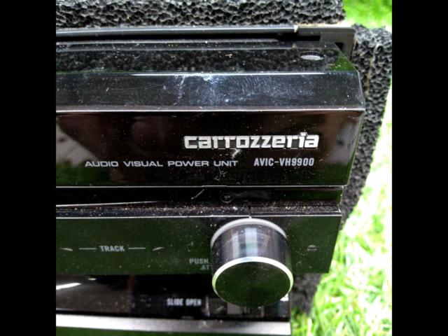 carrozzeria AVIC-VH9900
2009 model