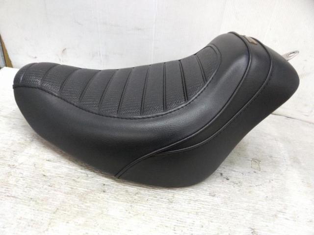 10K&H solo seat