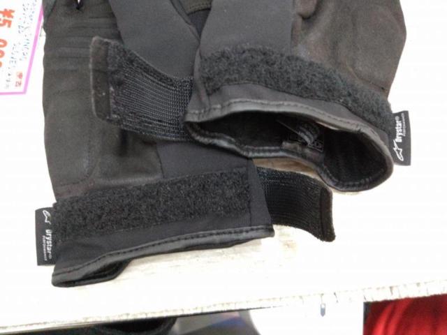 Alpinestars
SYNCRO
V2
DRYSTAR
GLOVES