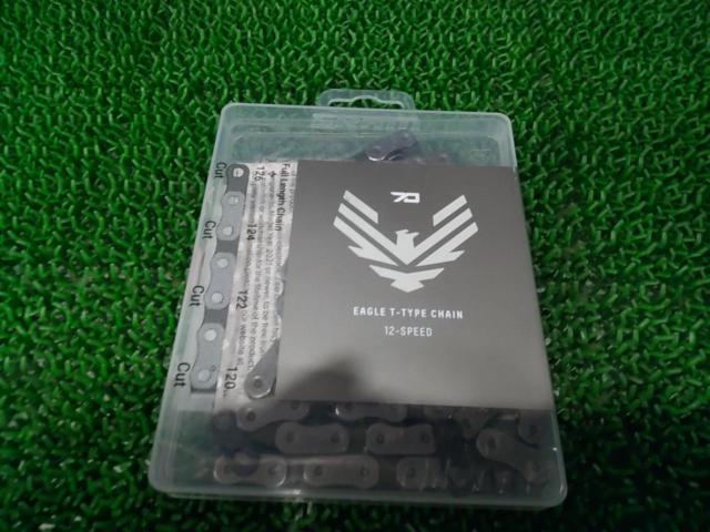 SRAM T-Type Flattop チェーン EAGLE70 SolidPin 126L 12S用