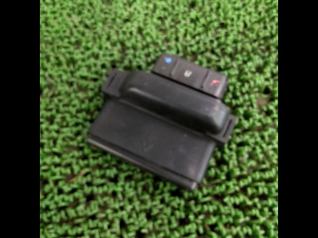 Translation
[YAMAHA]
Genuine CDI unit
MT-15