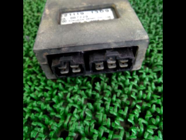 KAWASAKI Igniter
Zephyr 750 (ZR750C)