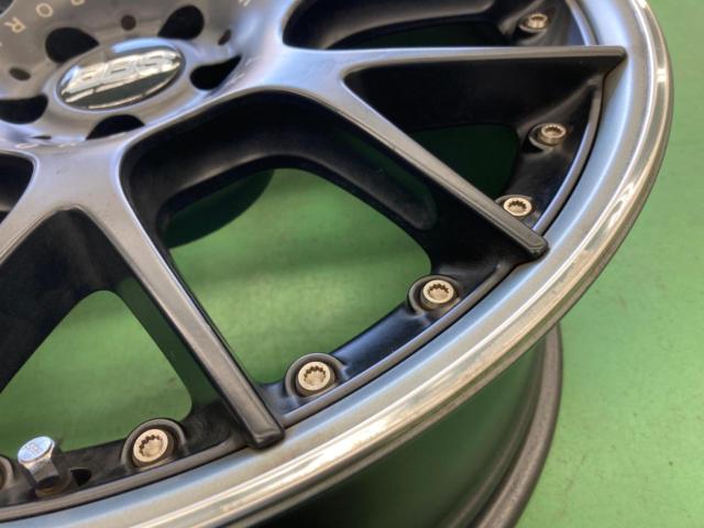 BBS GERMANY CH-R2 メッシュホイール | やや傷や汚れあり | アップ