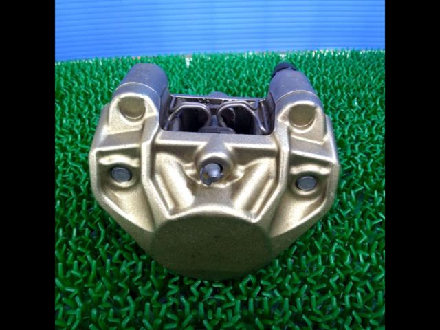 Brembo(ブレンボ) 2POTキャリパー 84mm/39043【新カニ旧タイプ】