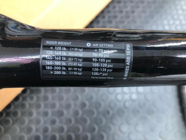 ツールズショーケース棚上にて展示【未使用品!!】Rock Shox SID SL Ultimate Race Day フォーク