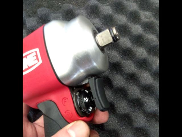 TONE AI4201 エアインパクトレンチ