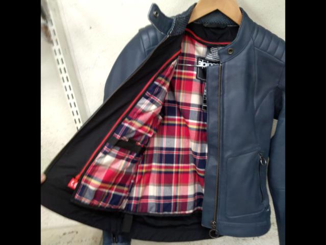 AlpinestarsGAL
WOMEN'S
Leather jacket
Size XS