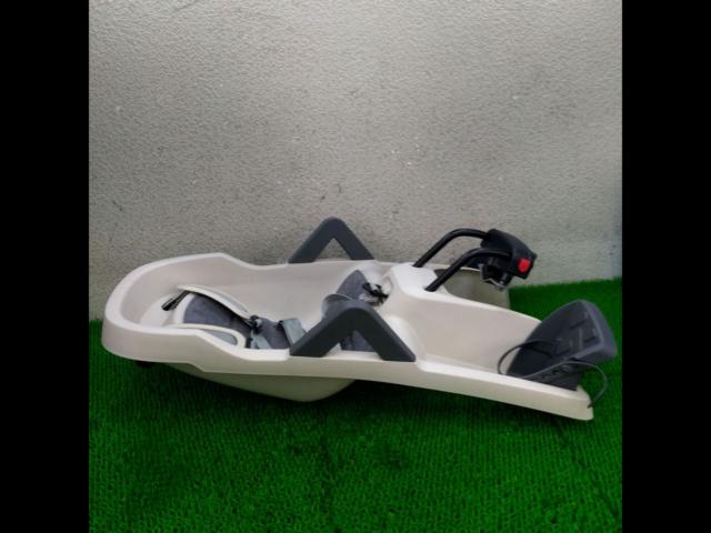 Polisport Guppy mini フロントチャイルドシート クリーム/グレー