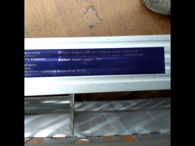 メーカー不明 ラダーレール 折り畳み2
