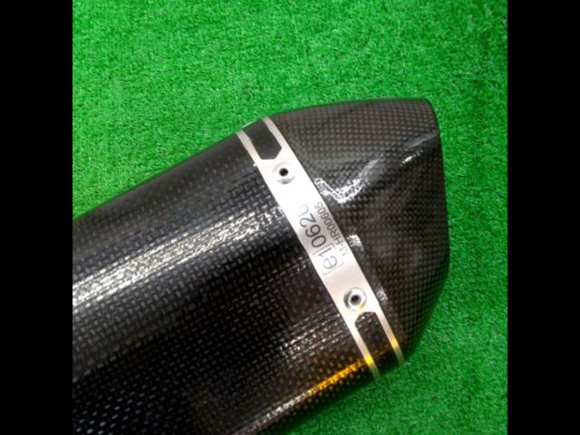 ☆☆値下げしました☆☆AKRAPOVIC(アクラポビッチ) チタンカーボンスリップオンマフラー ヤマハ FZ-1