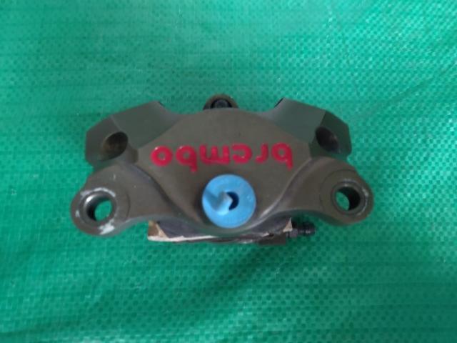 Brembo
CNC
Rear caliper 2P
120.A441.10
Mounting pitch 84mm
