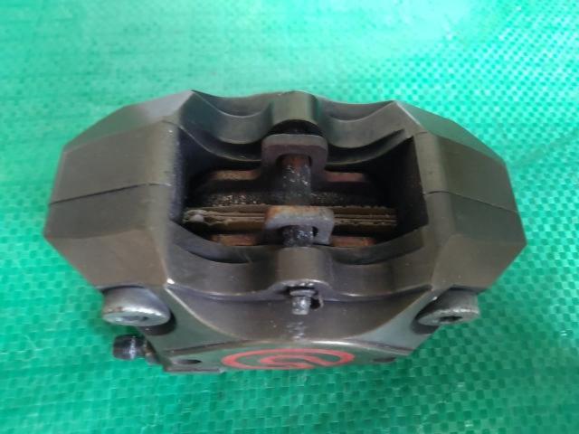Brembo
CNC
Rear caliper 2P
120.A441.10
Mounting pitch 84mm