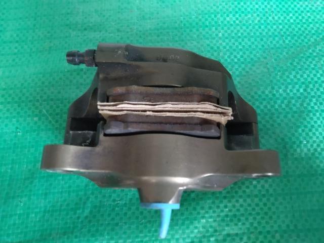 Brembo
CNC
Rear caliper 2P
120.A441.10
Mounting pitch 84mm