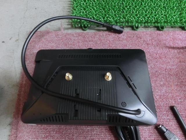 Hizenyo HYZ-L5W
7-inch rearview camera monitor
Wireless back camera