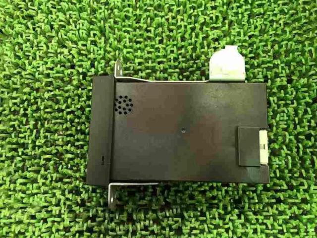 DAIHATSU (Daihatsu) genuine
Built-in ETC-board unit
86970-B2040