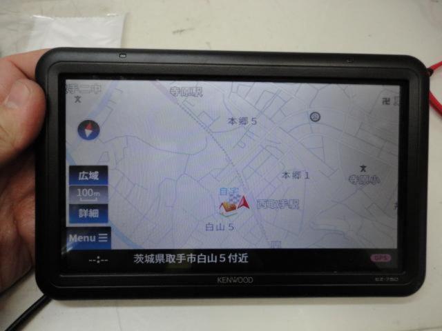 KENWOOD
EZ-750
7 inches portable navigation