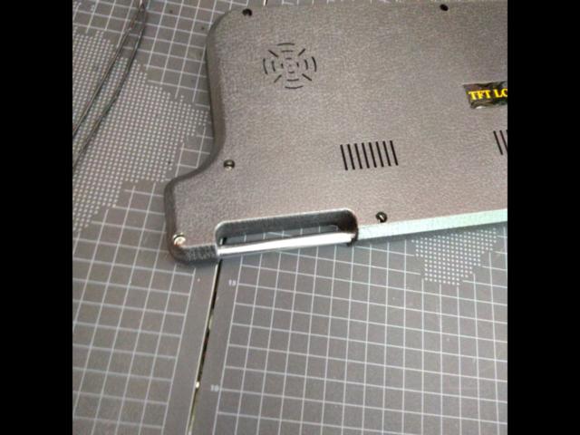 Unknown Manufacturer
Sun visor 12.2 inch monitor