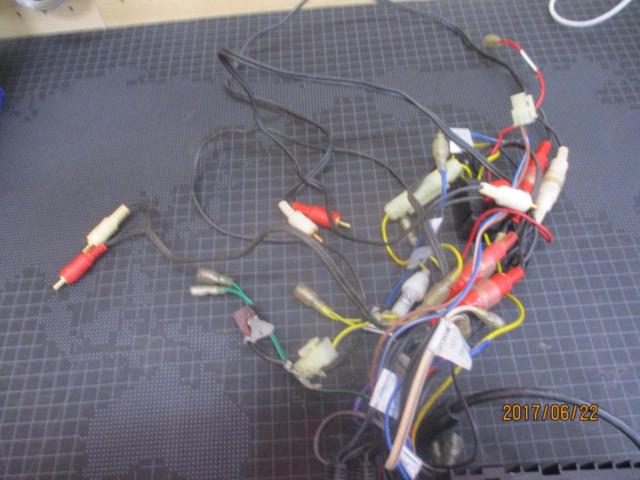 ※ current sales
ALPINE
7523JS
Cassette deck