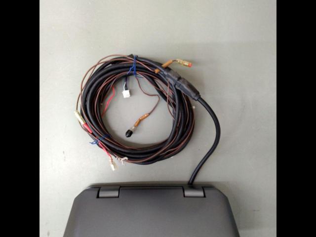 ALPINETMX-R2100
Flip down monitor