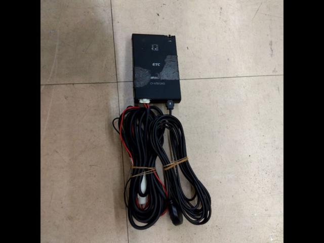 Panasonic antenna (separated type)
ETC on-board machine
*Setup fee of 2200 yen is required separately.