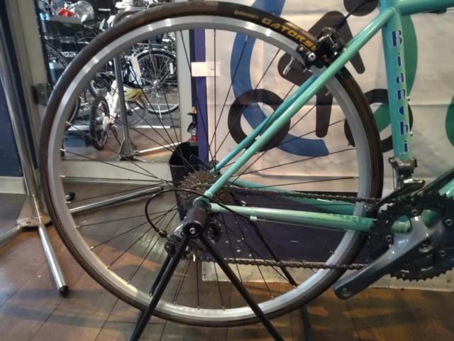 BIANCHI BRAVA 2010年モデル 700C 2×9S クロモリフレーム ロードバイク チェレステ サイズ:44
