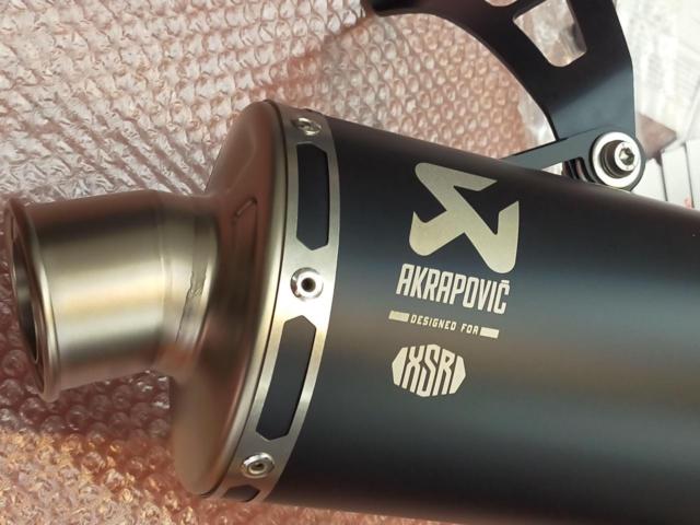 AKRAPOVIC(アクラポビッチ) フルエキゾーストマフラー 【XSR900GP/XSR900】