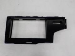 HONDA
Navigation system frame
Fit: GP/GK series