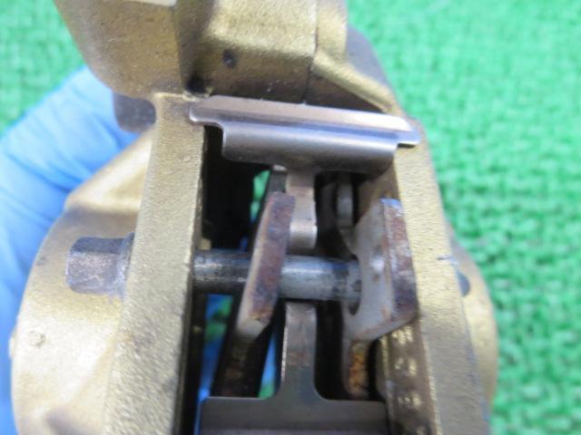 YAMAHA/Brembo genuine front caliper
Super Jog ZR (3YK)