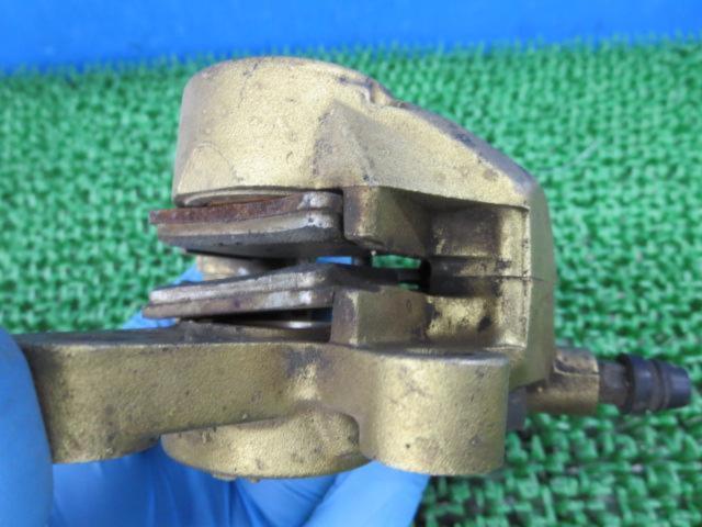 YAMAHA/Brembo genuine front caliper
Super Jog ZR (3YK)