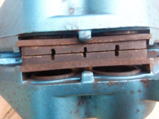 For the left
Brembo
Casting 4POT caliper
General purpose
Mounting pitch 40mm