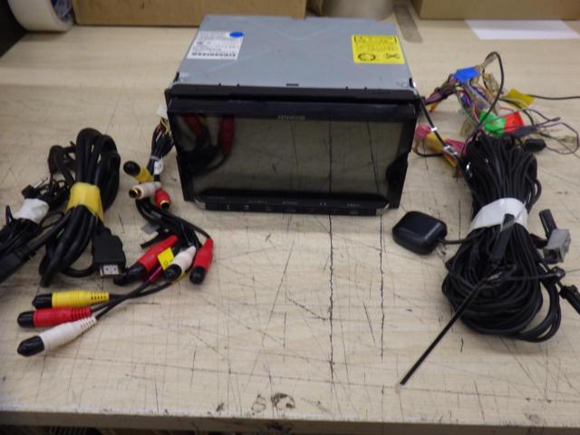 KENWOOD
Irodori-soku Navi
MDV-Z702