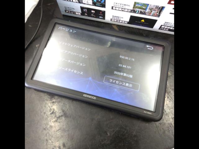 KENWOOD
EZ-950
9 inches portable navigation