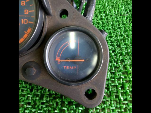 Discounted genuine Honda speedometer
NS 250 F (MC 11)