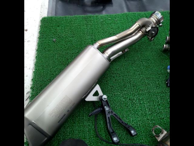 HONDA
Genuine \"AKRAPOVIC\" full exhaust system
CBR1000RR-R / SP (SC82)