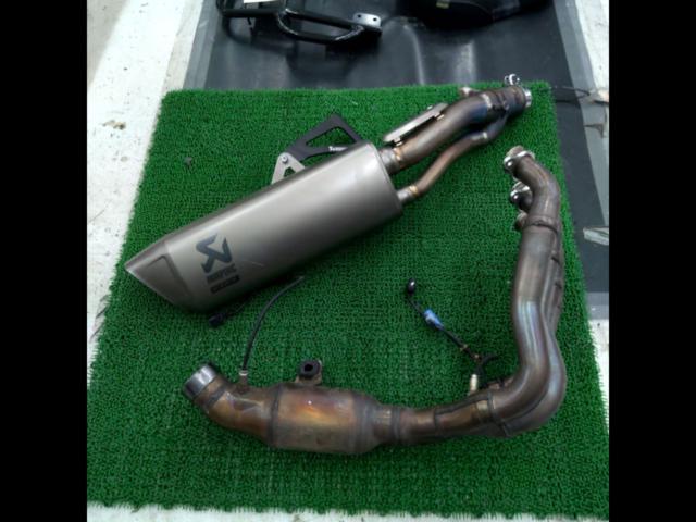 HONDA
Genuine \"AKRAPOVIC\" full exhaust system
CBR1000RR-R / SP (SC82)