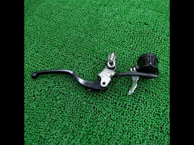HONDA Brembo Master Cylinder
CBR1000RR-R / SP (SC82)