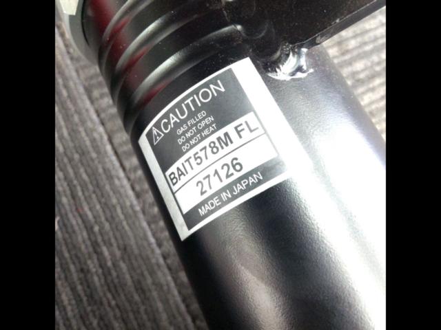 RS-R
Basic-i Corolla Sport / NRE210H・ZWE211H