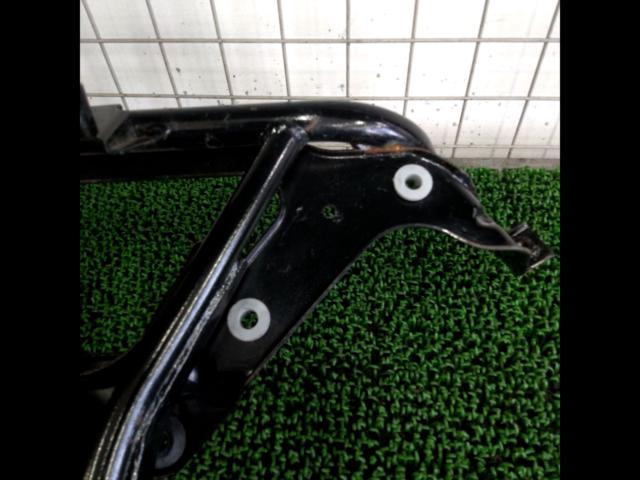 KAWASAKI Genuine Upper Fairing Bracket
ZZR1200 (ZXT20C)