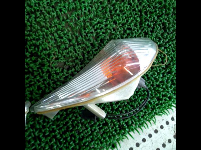 SUZUKI
Genuine front turn signal
Address V125G (CF46A)