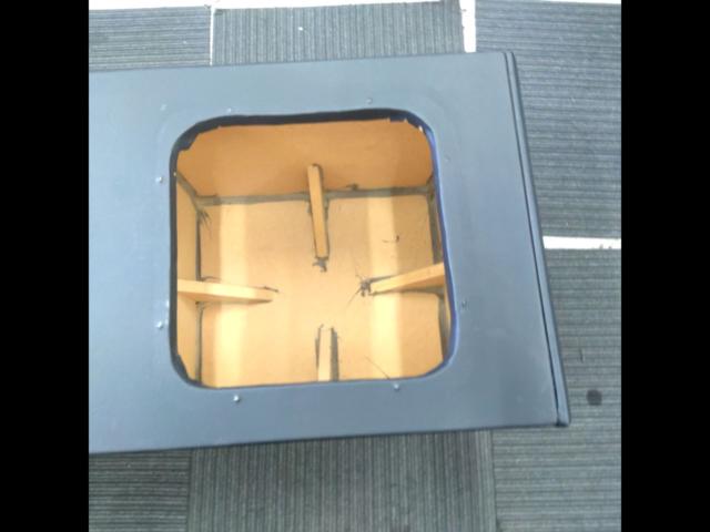 Unknown Manufacturer
Woofer box